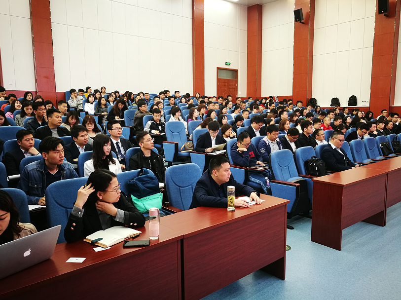 许小平律师为省2019年度第一期实习律师培训班授课(图3)